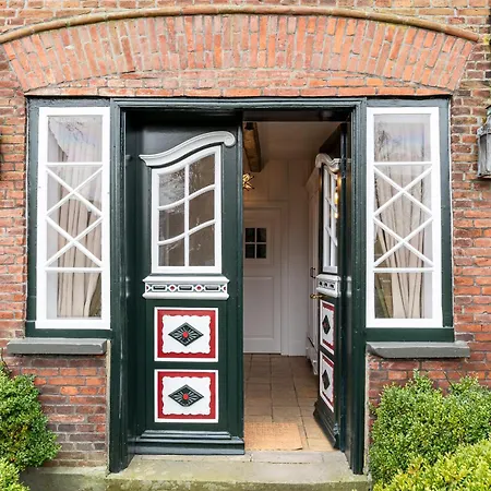 Soennes Stuuv Im Haus Betty *